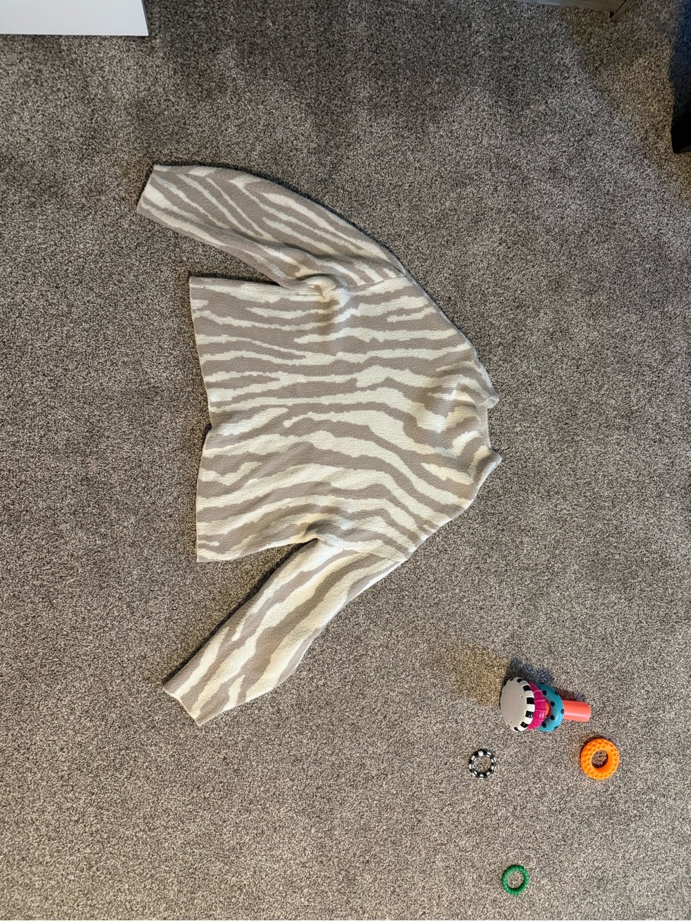 Express Cream and Taupe Zebra-Print Sweater - Picture 2 of 3